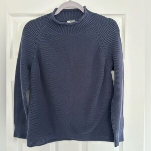 LL Bean turtleneck sweater size MP